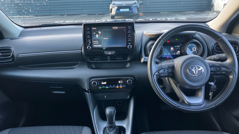 Toyota Yaris 1.5 Hybrid Design 5dr CVT Hybrid Hatchback